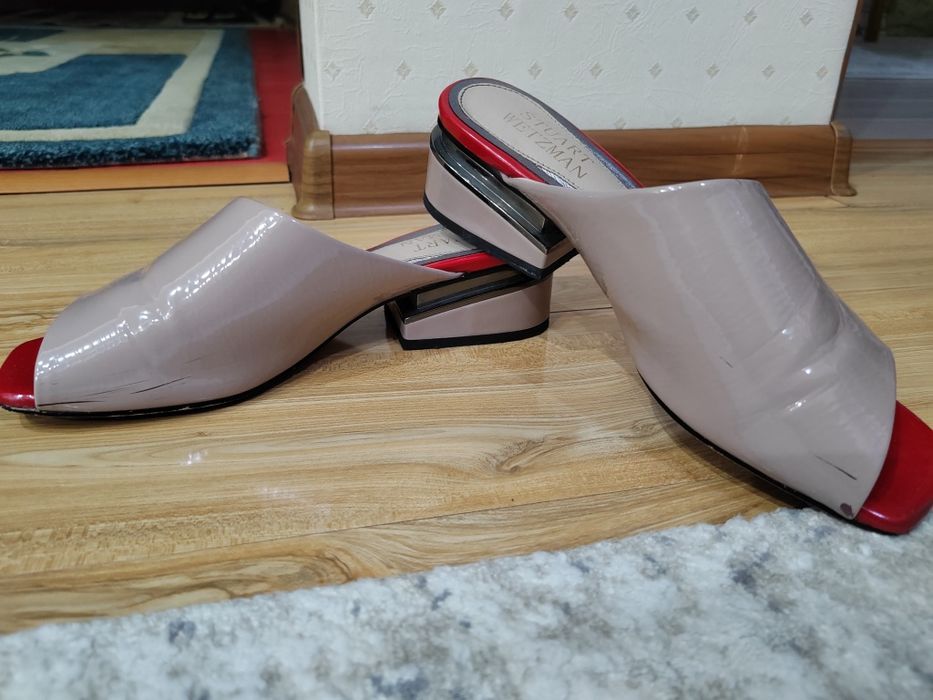 Продам женские туфли