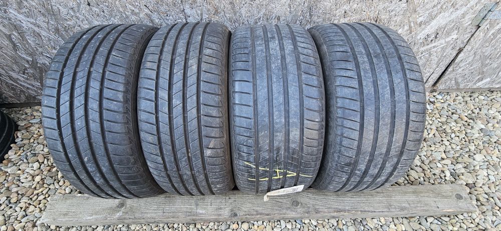 Anvelope Bridgestone Turanza T005 225/40 R18 92Y 245/35 R18 92Y