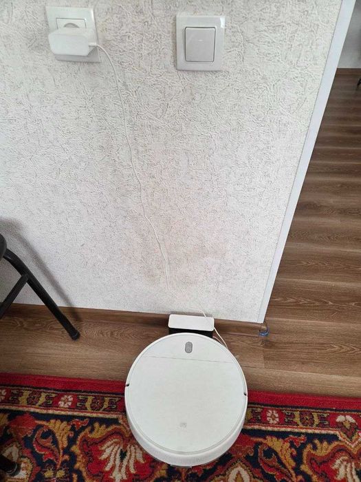 Робот пылесос Xiaomi MI Robot Vacuum-Mop Essential