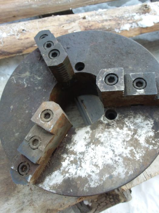 Токарный патрон d-315 мм