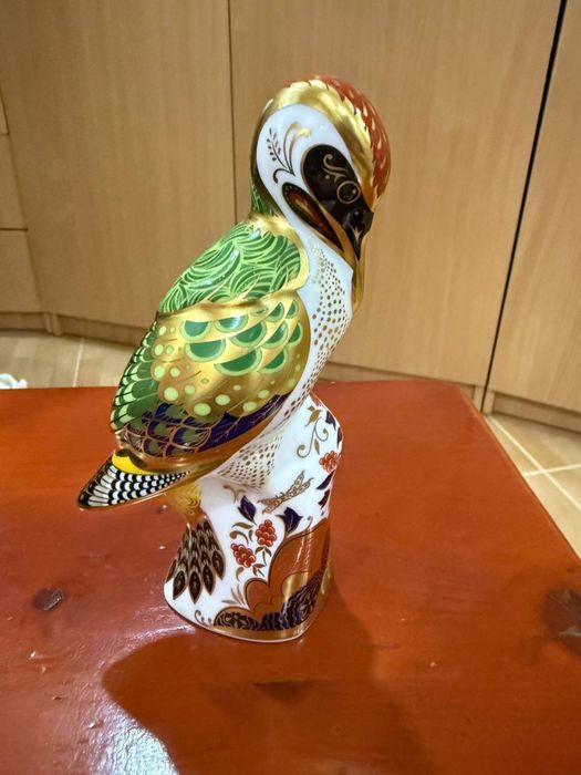 Фарфоровая статуэтка Royal Crown Derby Woodpecker