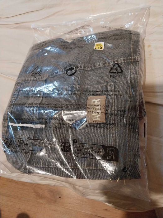 Нови къси дънки,с ластична талия с връзки