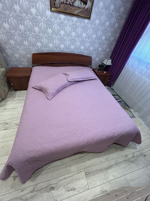 Продам спальный гарнитур !