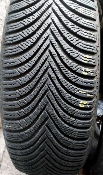 Anvelope iarna 215 65 16