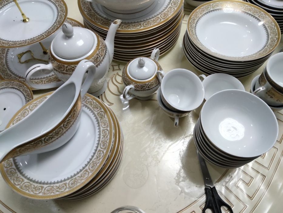 Продам срочно сервиз