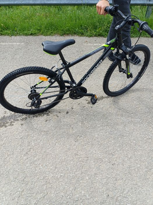 Vand bicicleta 95% noua