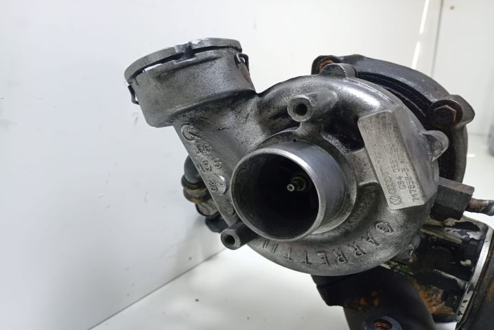 Turbina turbosuflanta 1.9 tdi 0351457026 / GT1749VA Audi A3 8P/8PA (f