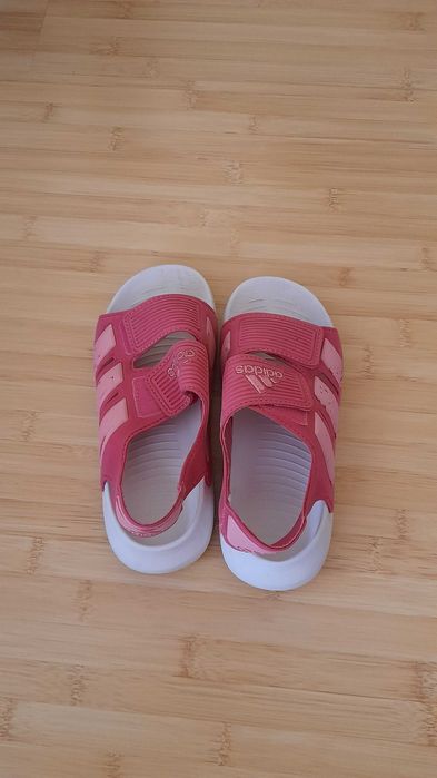 Детски сандали Adidas