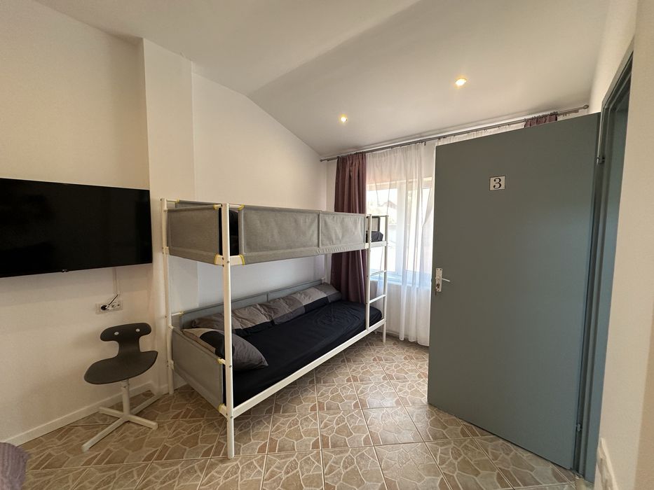 Pat suprapus  din metal IKEA