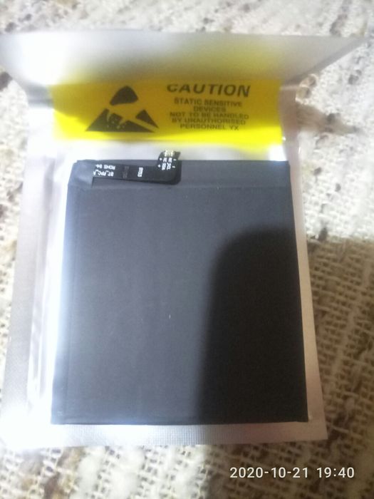 Продавам чисто нова оригинална батерия за meizu 6 pro