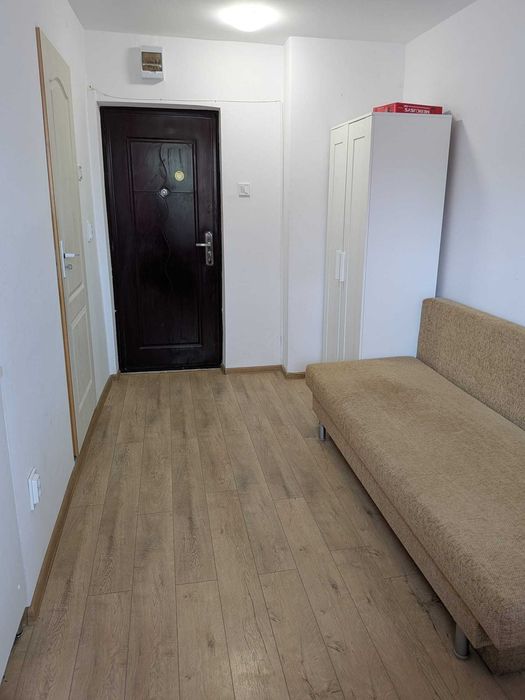 Proprietar, inchiriez garsoniera cu clima in Complexul Studentesc