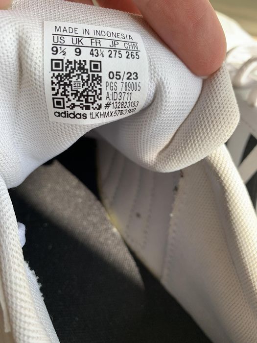 Оригинални обувки Adidas бели VL Court