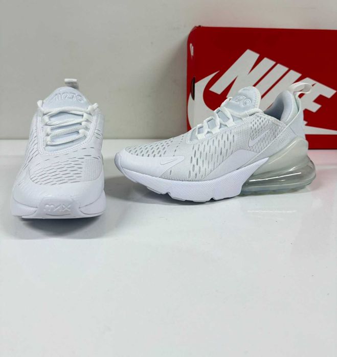 Nike Air Max 270