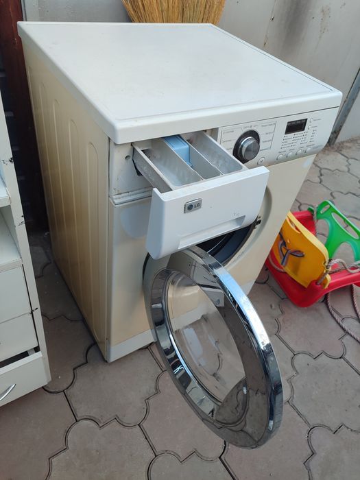 Стиральная машинка