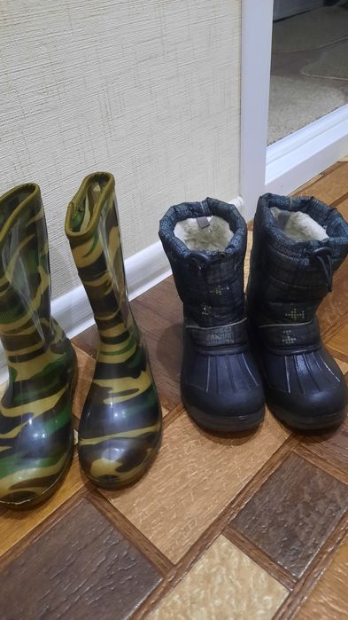 Обувь детская,деме.