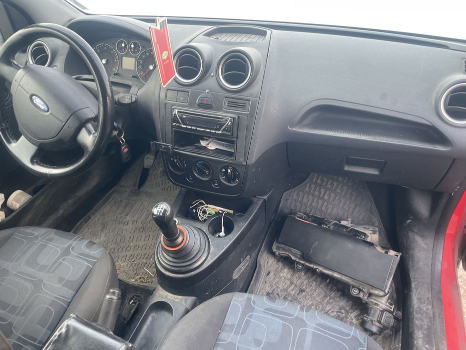 Ford Fiesta 1.4 tdci на части