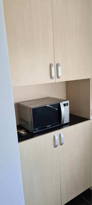 Inchiriez apartament