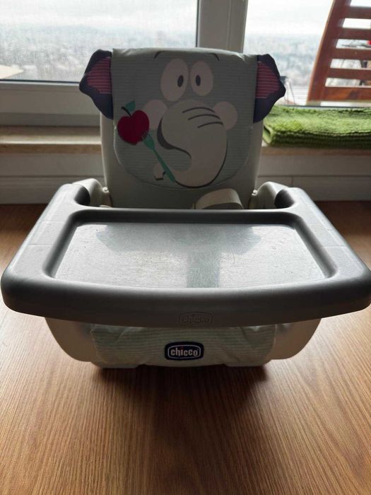 Scaun Masa Booster Chicco