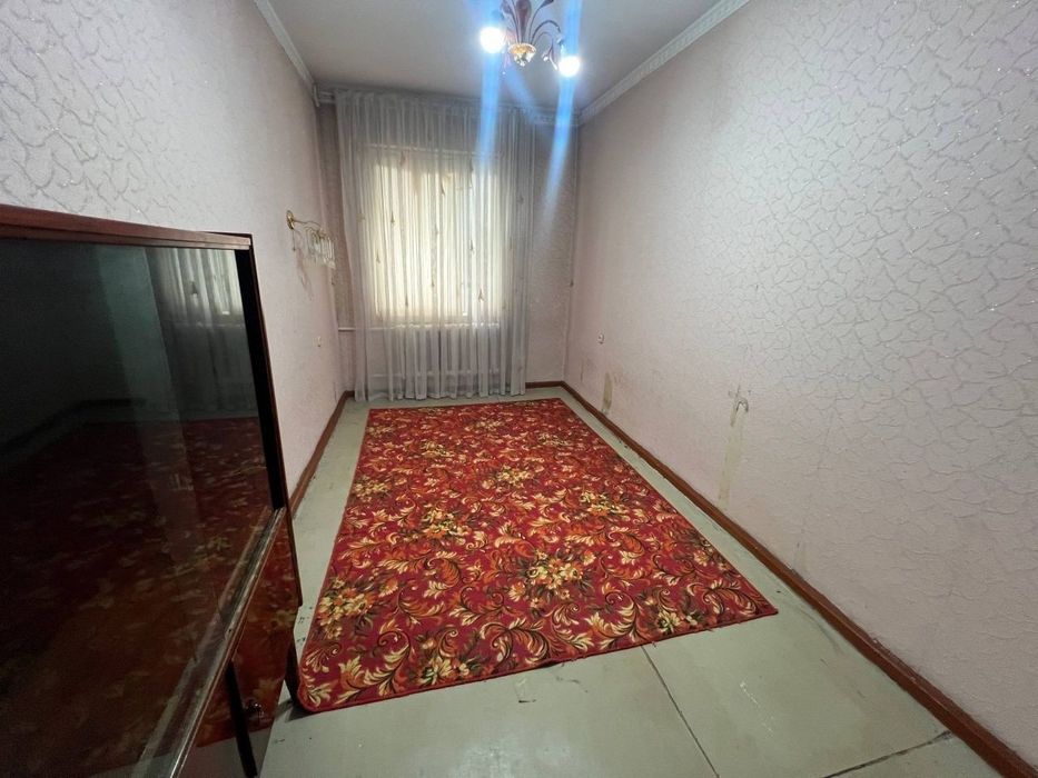 Юнусабад 11. 3в4/4/4. Мегапланет.