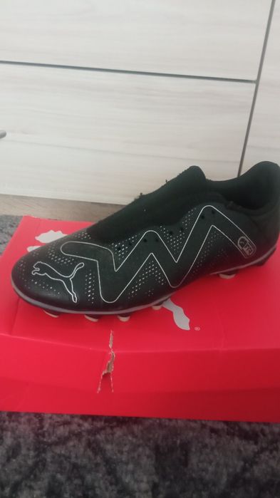 Бутонки Puma FUTURE PLAY FG/AG Номер 40
