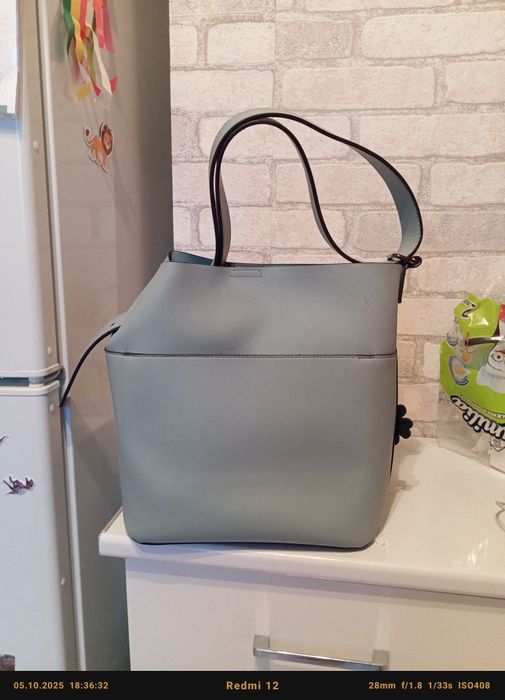 Продам женскую сумку