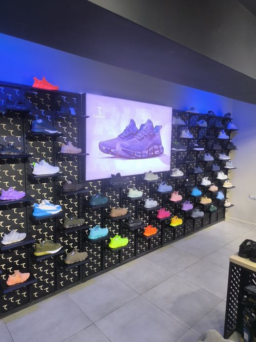 Stelaj magazine na zakaz