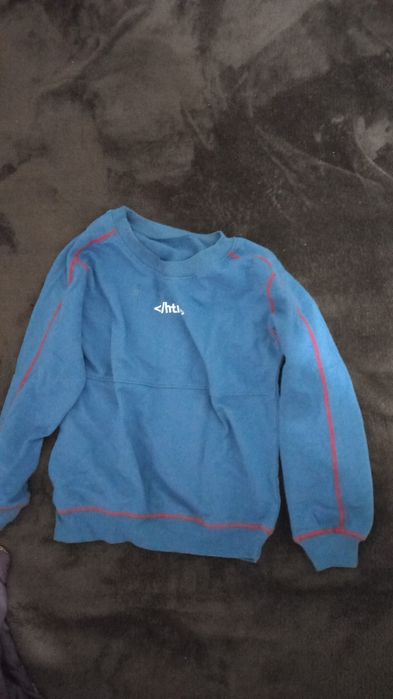 Кофты на мальчика в отличном состоянии