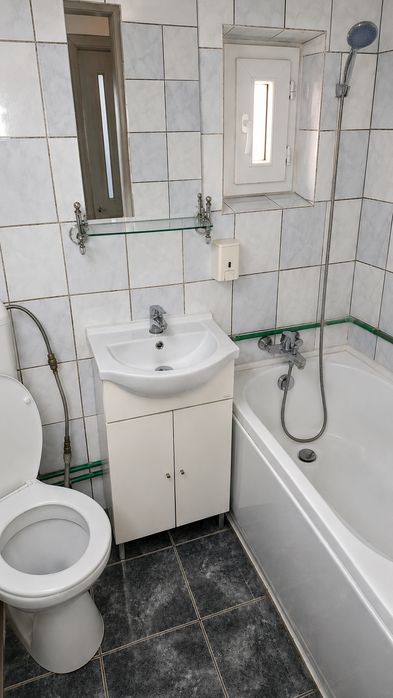 Apartament 2 camere de închiriat