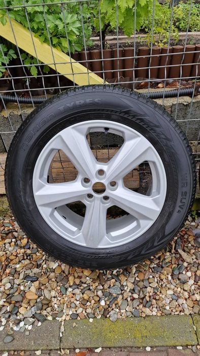 Jante 18" Ford Originale Borbet cu Cauciucuri Nokian 235/60 R18 şi set piulita