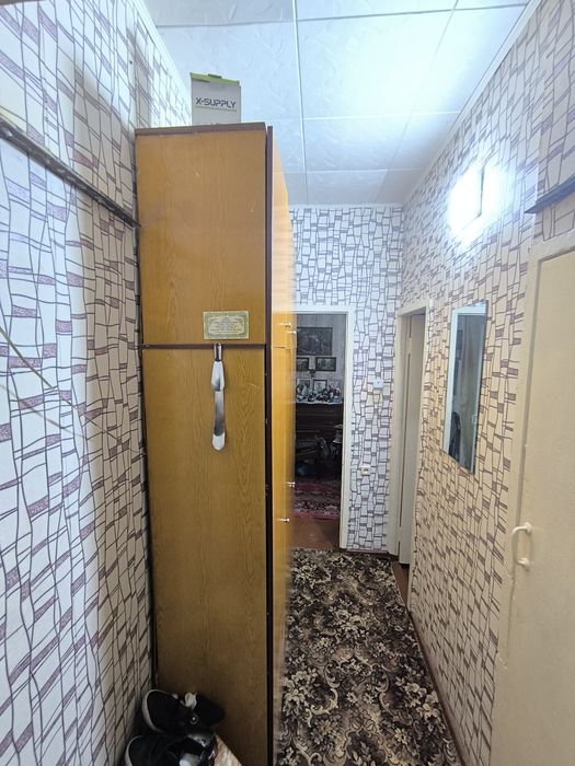 СРОЧНО Продается квартира  Авиасозлар 2в3х 49,5кв 4/4