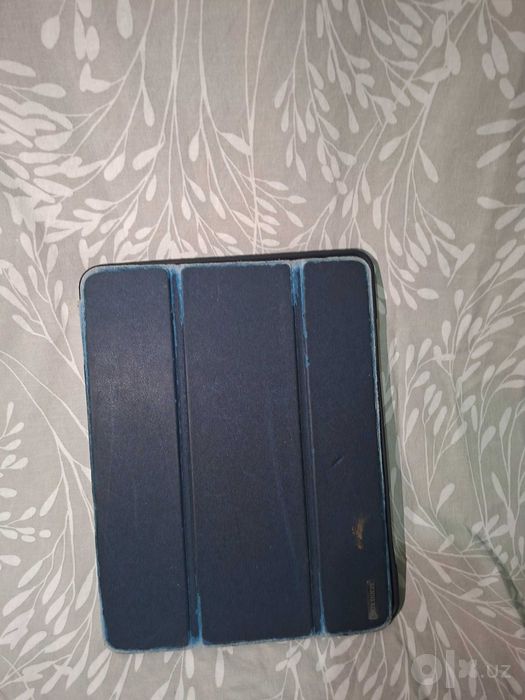 iPad Pro 11 uchun chexol (2022/2021/2020/2018) Pencilga joy bilan