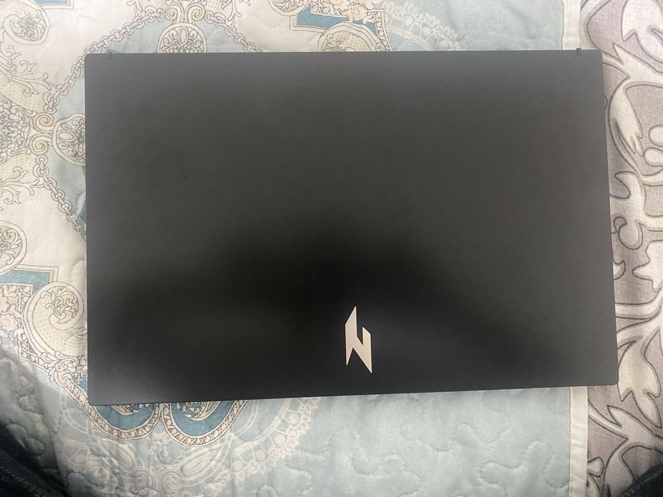 Продам ASER NITRO 9серия