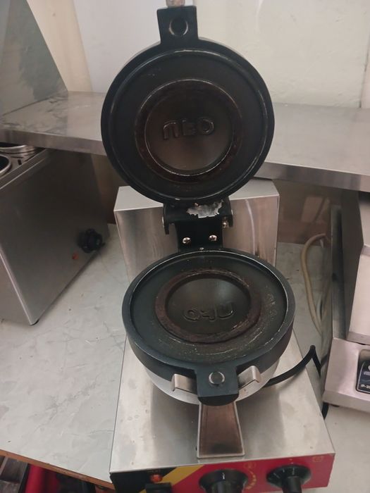 Вафельница для НЛО бургеров UFO