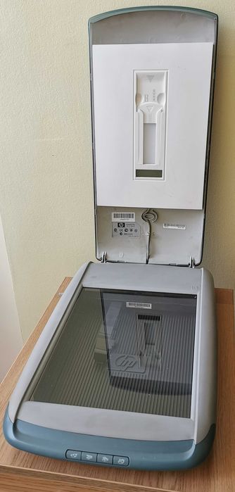 Сканер HP ScanJet 3570c