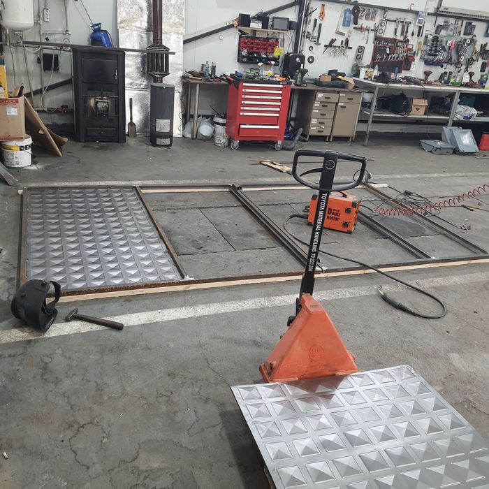 Ламарина за изработка на порти