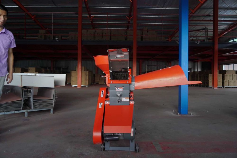 KAZGRANULATOR кормодробилка 1200 кг/час