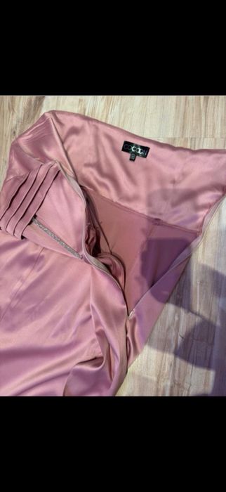 Официална рокля