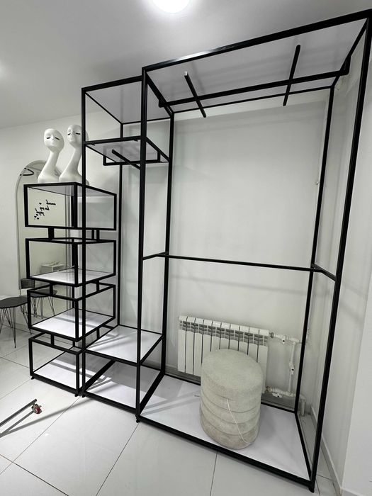 Kiyim dokon uchun stellajlar