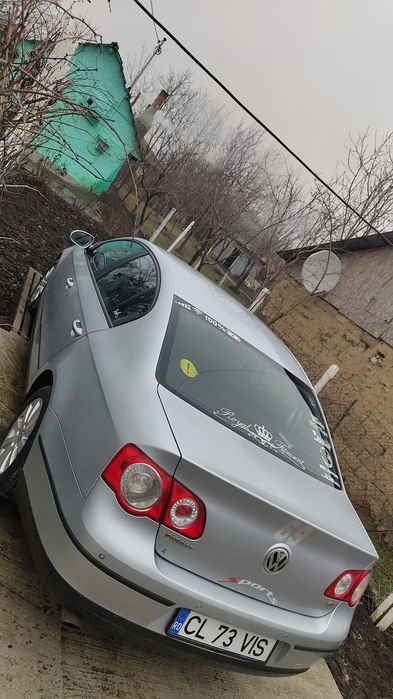 Vând Passat B6 1.6 fsi