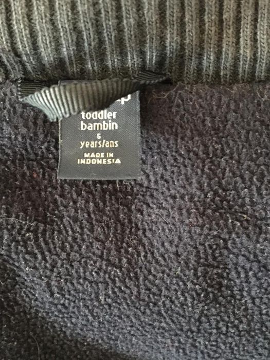 Продам детскую куртку