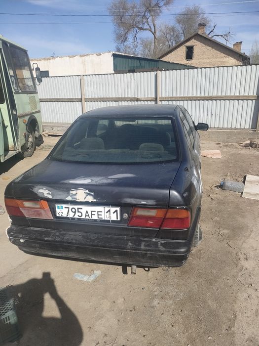 ниссан примера 1993