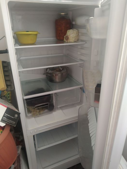 Холодильник INDESIT