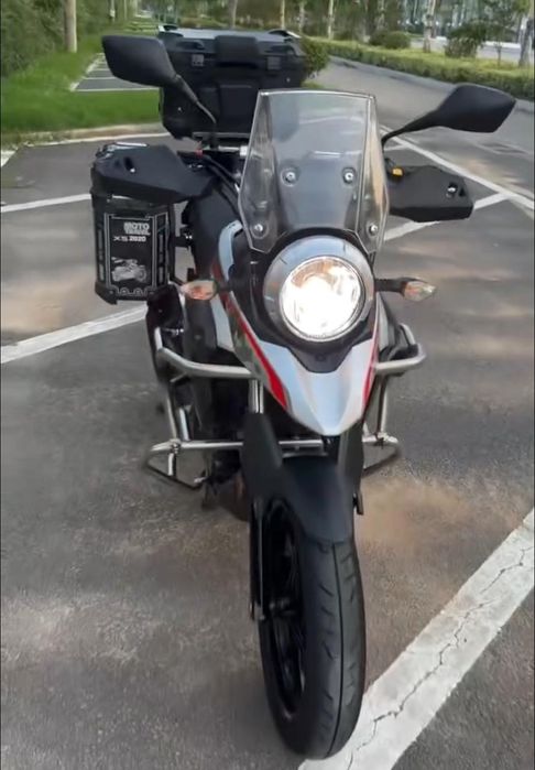 Мотоцикл Suzuki DL250