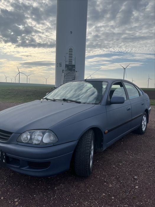 Vand Toyota Avensis