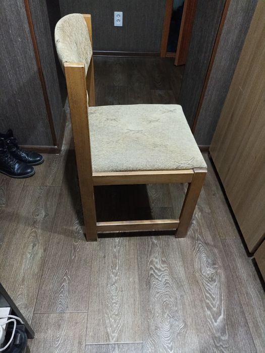 Продаю стулья в отличном состоянии