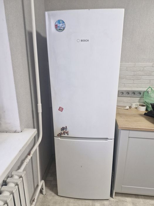 Продам холодильник