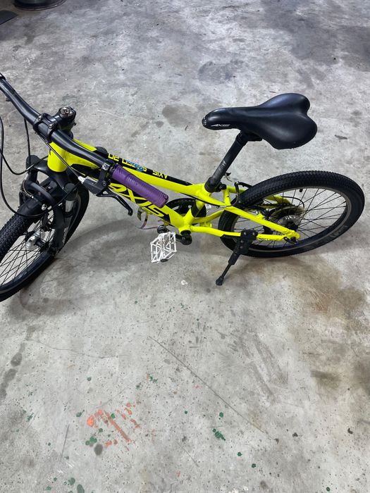 Продам детский велосипед  axis