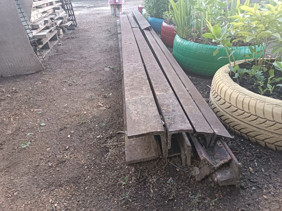 Продам  уголок  б.у совдеп