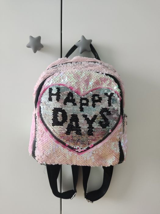 Детска раница с обръщащи се пайети