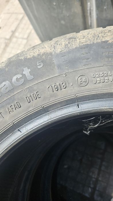 4 Летни гуми 185 65 15 Continental